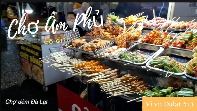 7-cho-dem-am-thuc-sam-uat-va-dang-di-nhat-viet-nam-a1